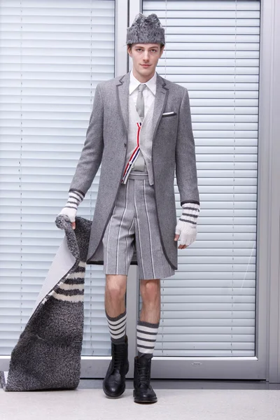 Look 13